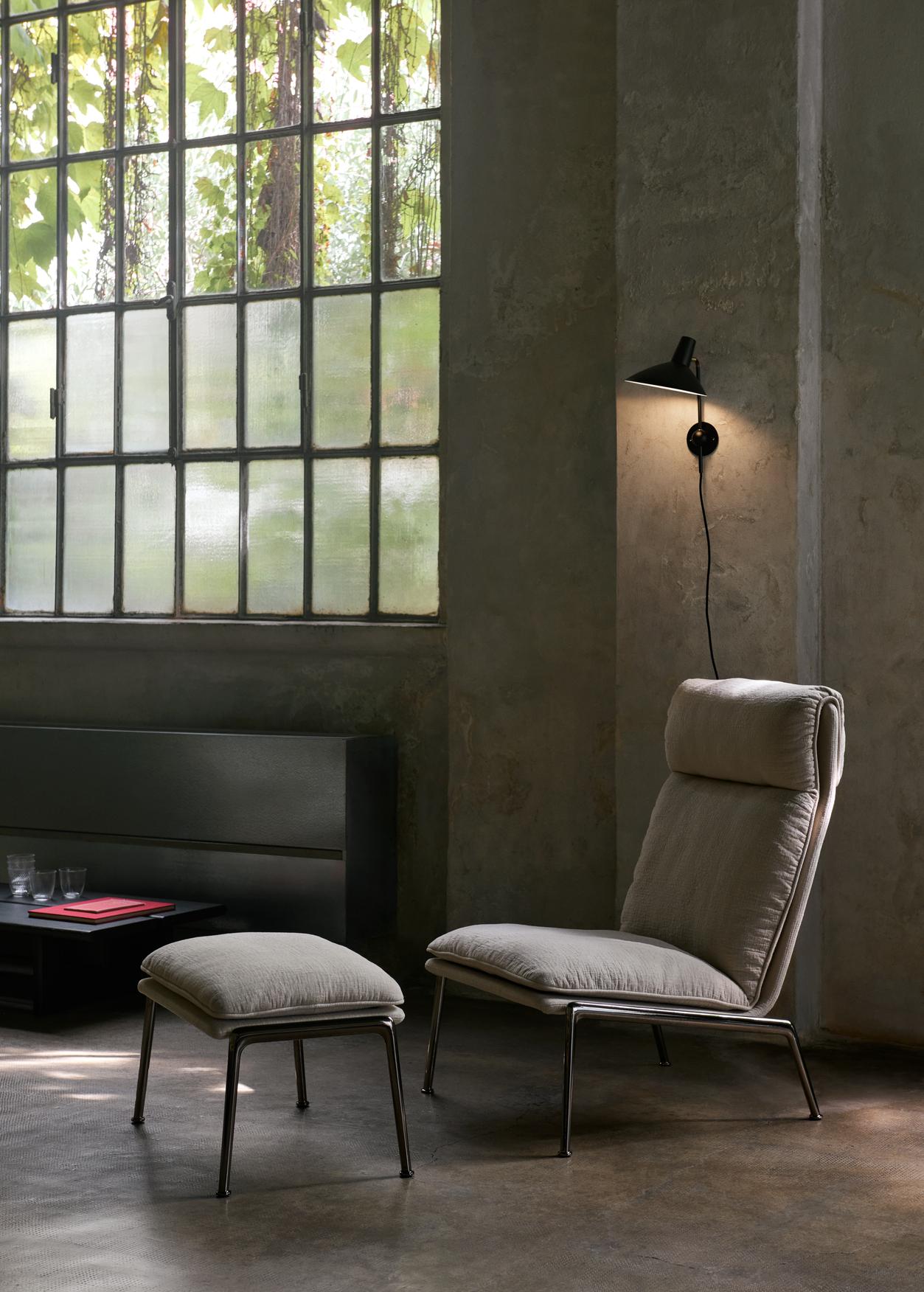 Tripod Wall Lamp HM12